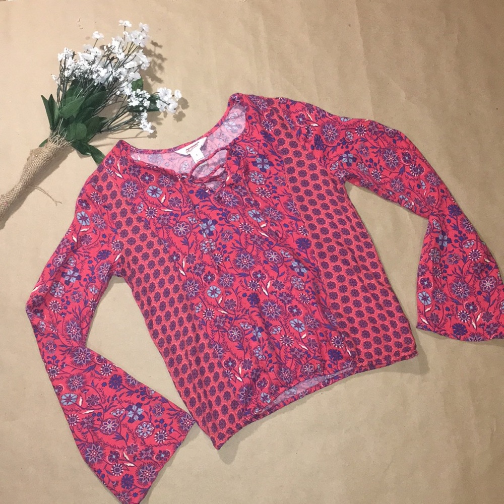 Long sleeve crop top